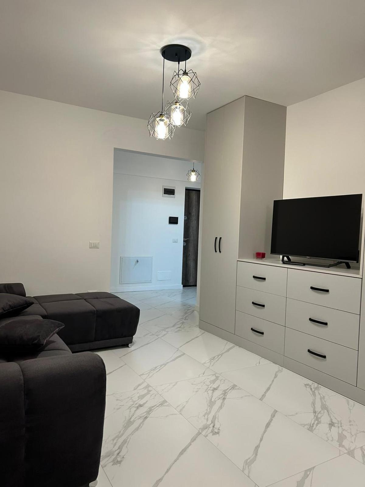 Exclusive Ultracentral Apartments And Studios #Enescu#Universitatii#סוסאבה מראה חיצוני תמונה