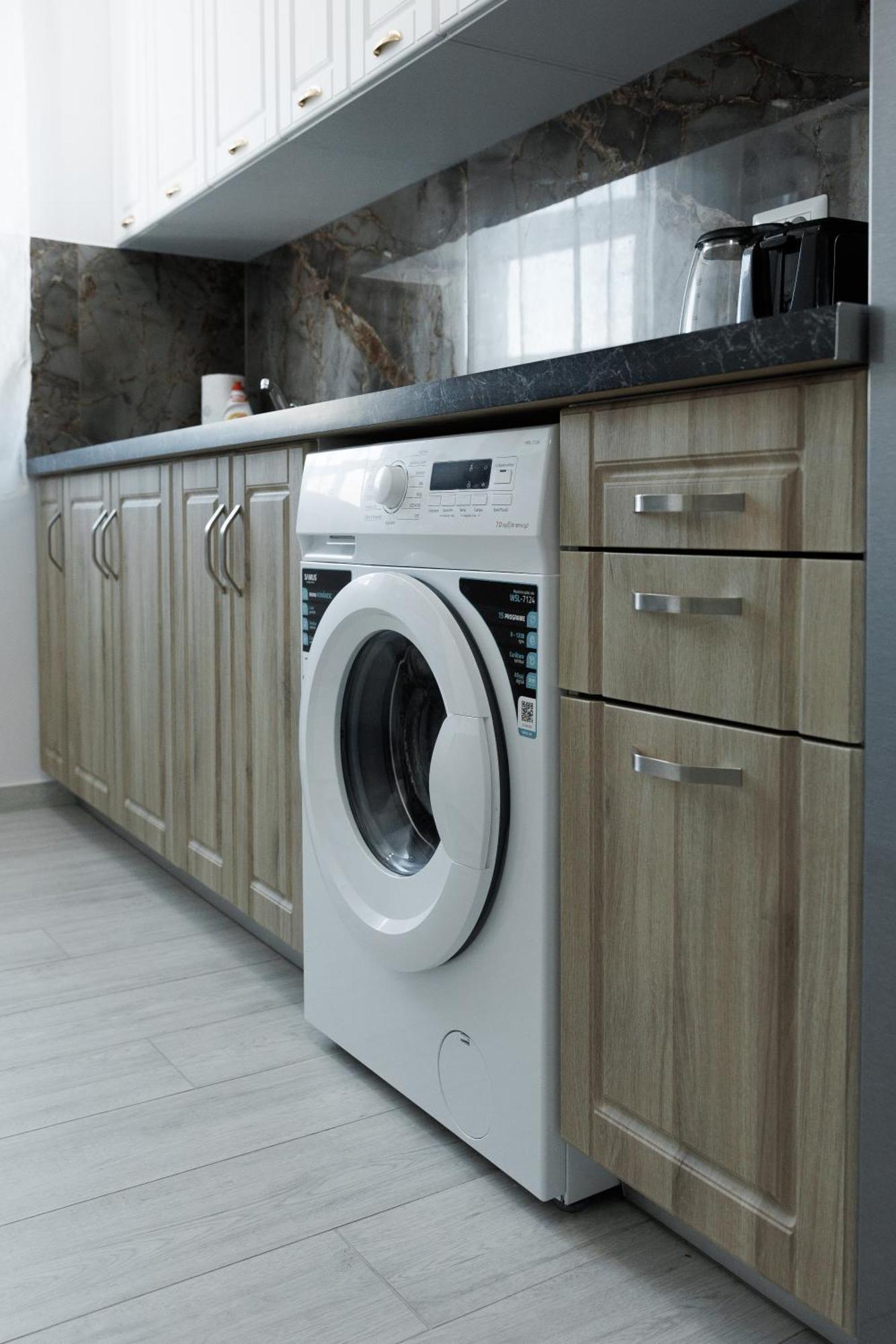 Exclusive Ultracentral Apartments And Studios #Enescu#Universitatii#סוסאבה מראה חיצוני תמונה