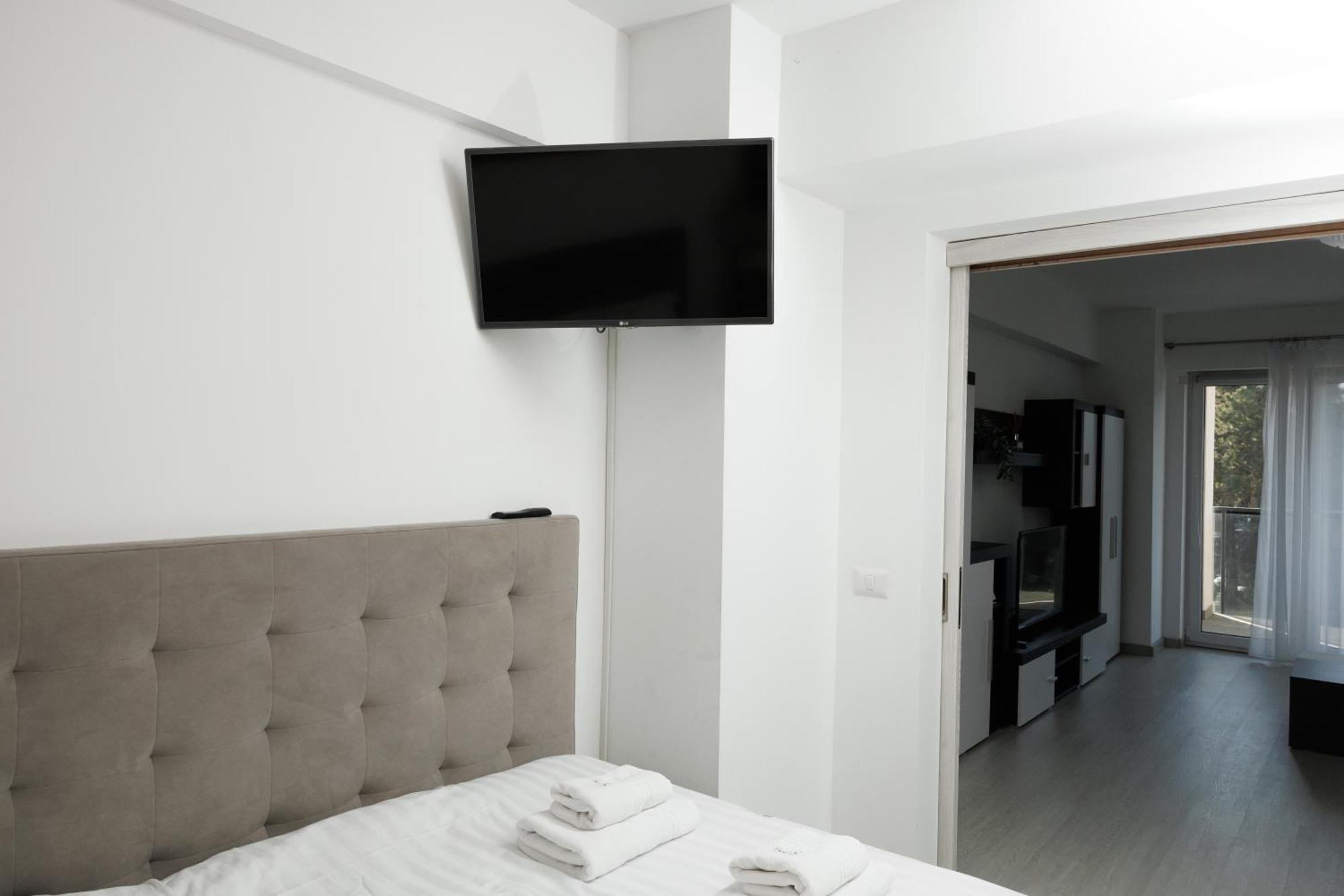 Exclusive Ultracentral Apartments And Studios #Enescu#Universitatii#סוסאבה מראה חיצוני תמונה