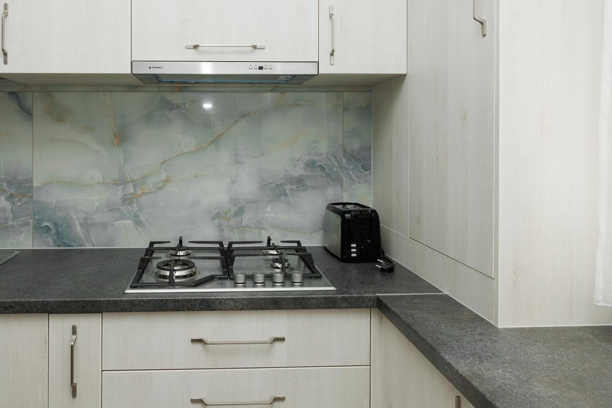 Exclusive Ultracentral Apartments And Studios #Enescu#Universitatii#סוסאבה מראה חיצוני תמונה